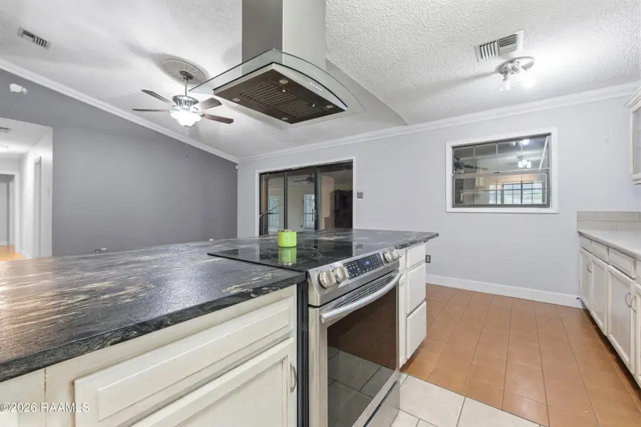 104 Burgundy Circle, Lafayette, LA 70506 - #2