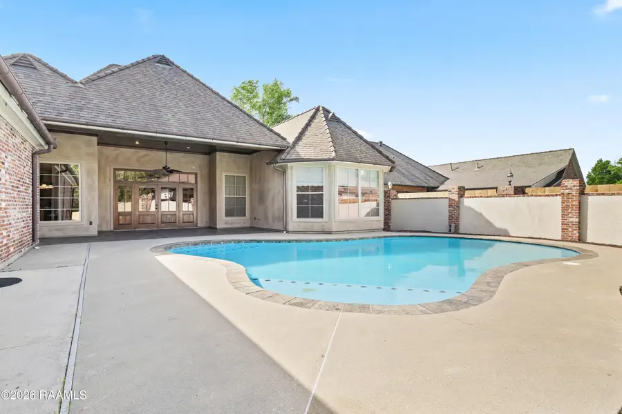 216 Edgewood Avenue, Rayne, LA 70578 - #2