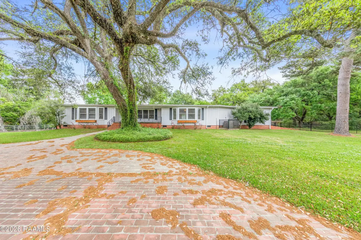 201 Edgewood Drive, Lafayette, LA 70503 - #1
