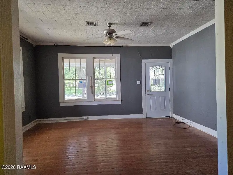 113 W Lawrence Street, New Iberia, LA 70563 - #3
