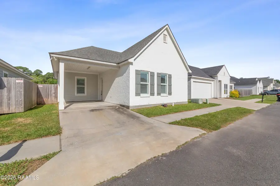 124 Santa Marta Drive, Youngsville, LA 70592 - #2