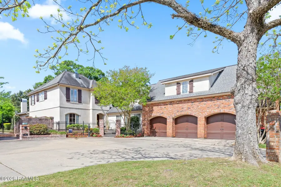 118 W Bayou Parkway, Lafayette, LA 70503 - #2