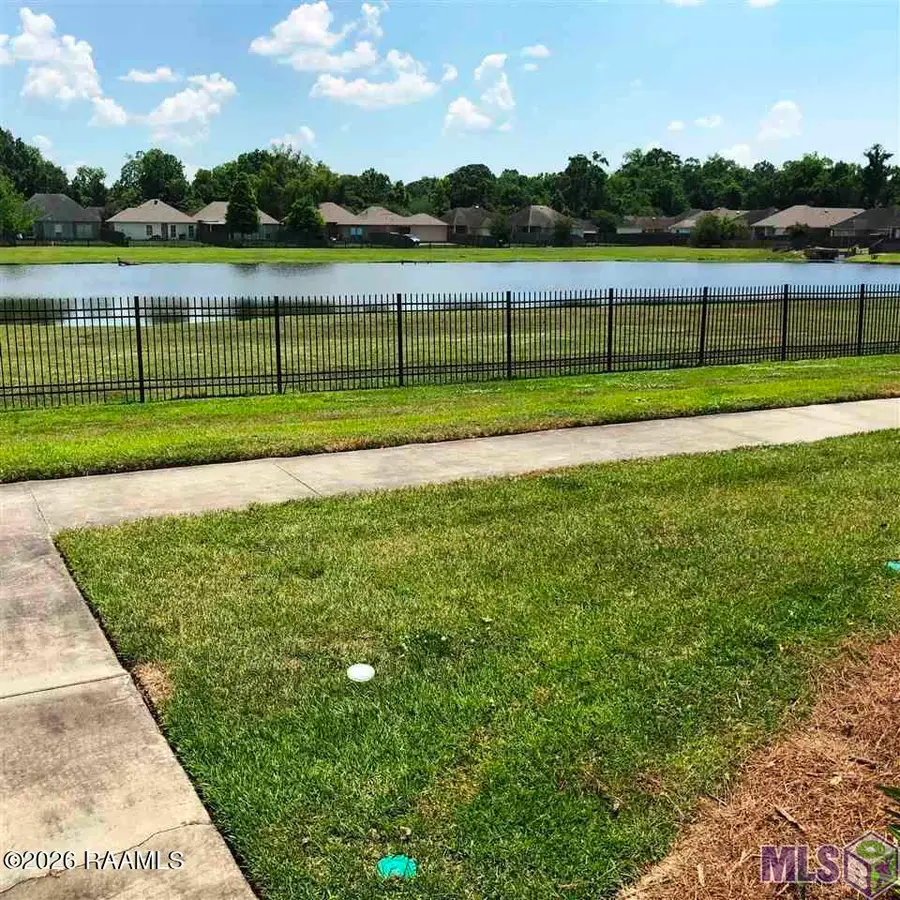 4000 Lake Beau Pre Boulevard #195, Baton Rouge, LA 70820 - #3