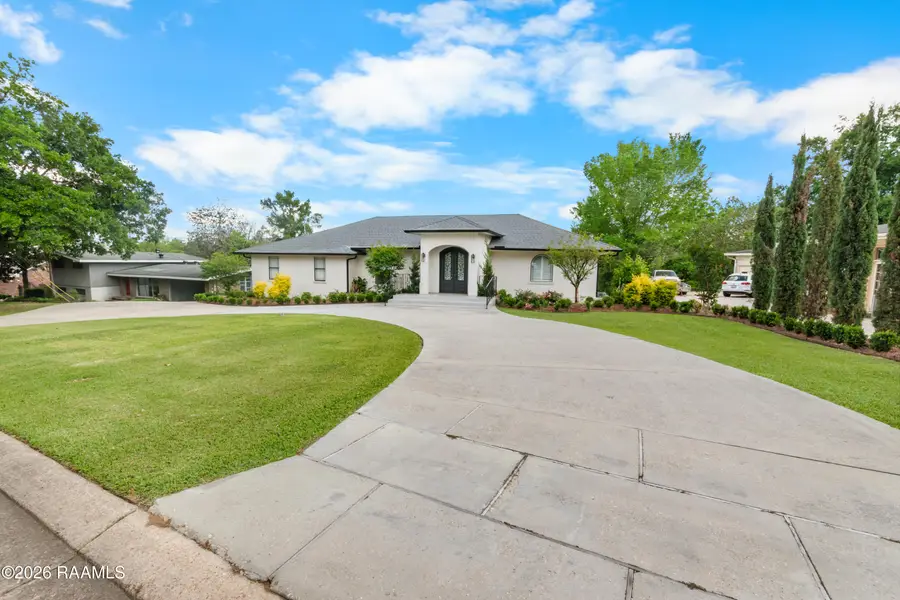 223 Beverly Drive, Lafayette, LA 70503 - #2