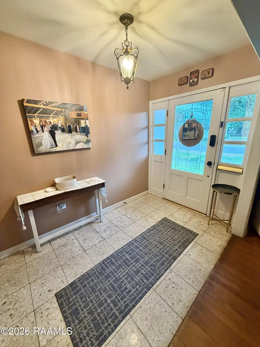 120 S Pinaud Street, Saint Martinville, LA 70582 - #2
