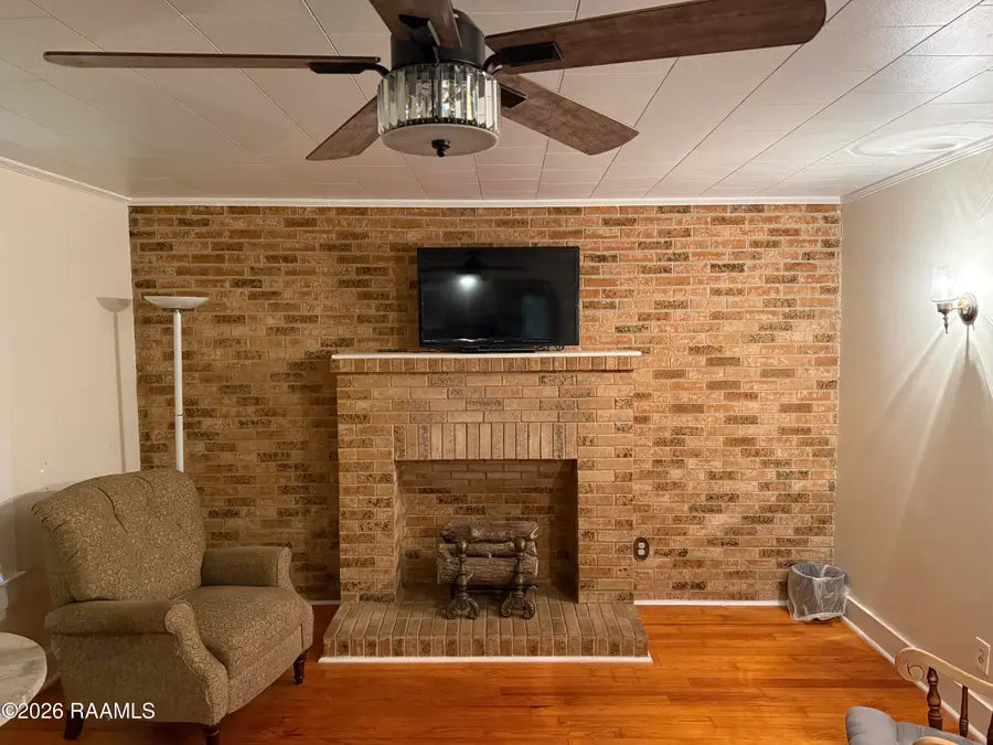 415 W Wilson Street, Ville Platte, LA 70586 - #2