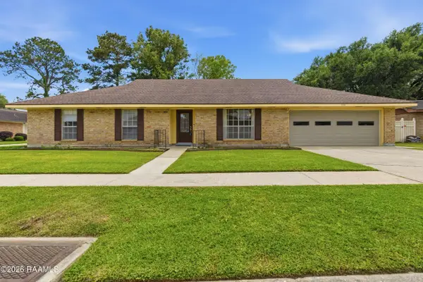 206 Persimmon Place, Lafayette, LA 70507