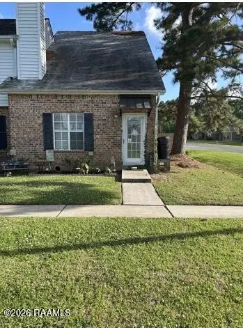701 Carriage Light Loop, Youngsville, LA 70592