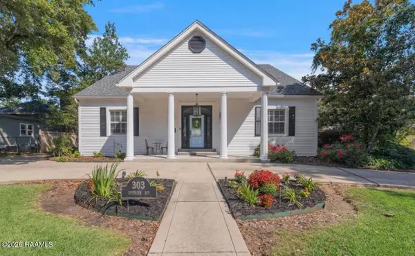 303 Duperier Avenue, New Iberia, LA 70563