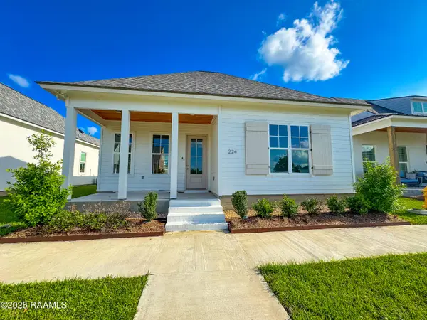 224 Trail Pointe Drive, Scott, LA 70583
