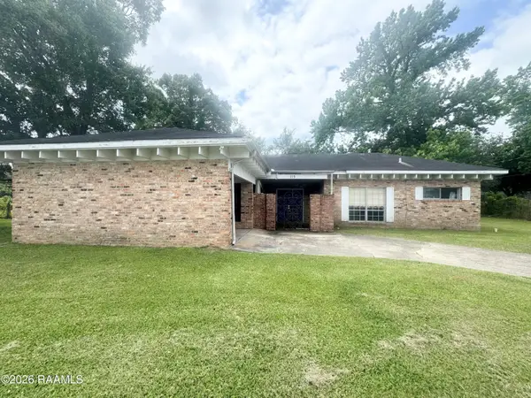 115 Woodcrest Circle, New Iberia, LA 70560