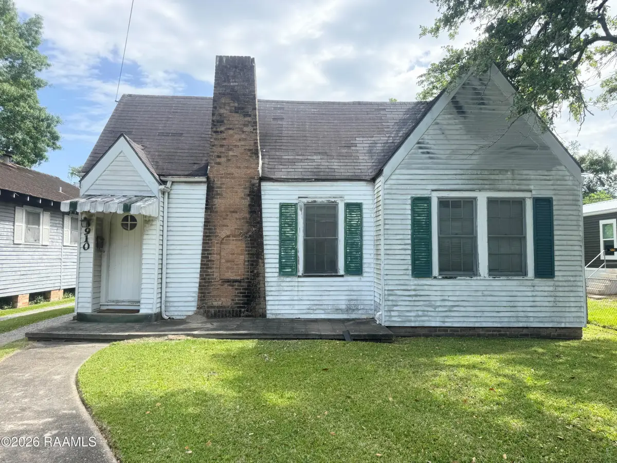 910 W Main, New Iberia, LA 70560 - #1
