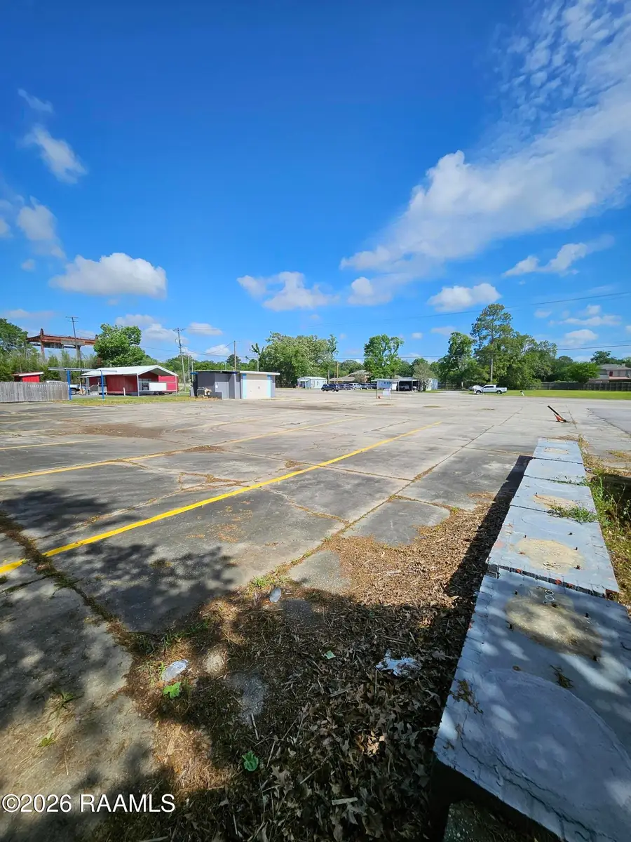 308 W Summers Drive, Abbeville, LA 70510 - #3