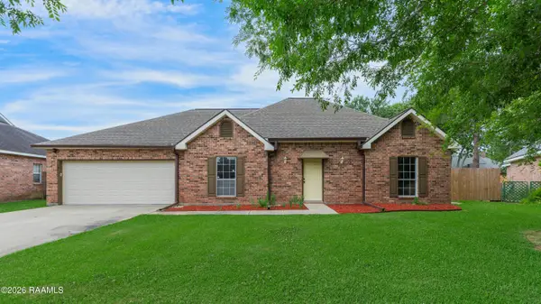 209 Silver Creek Circle, Lafayette, LA 70508