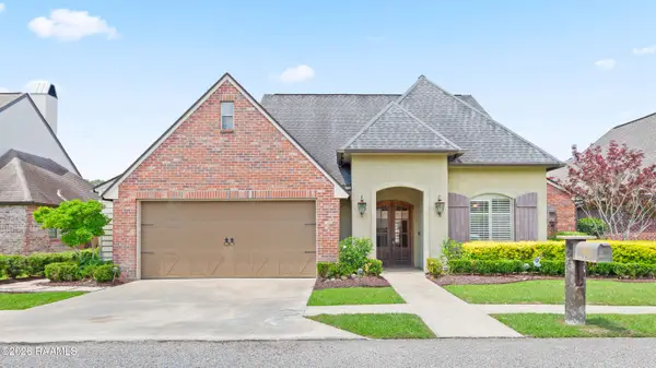 305 Breemen Circle, Lafayette, LA 70508