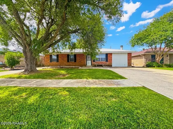 3206 Roselawn Drive, Morgan City, LA 70380
