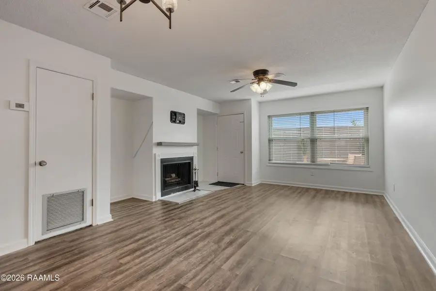 210 Long Plantation #Apt A, Lafayette, LA 70508 - #2