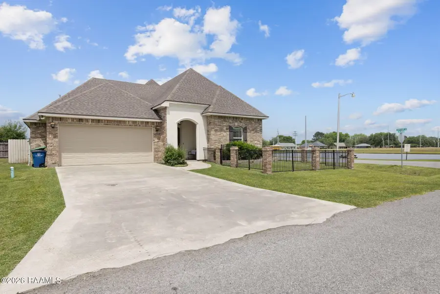 227 Tall Oaks Lane, Youngsville, LA 70592 - #2
