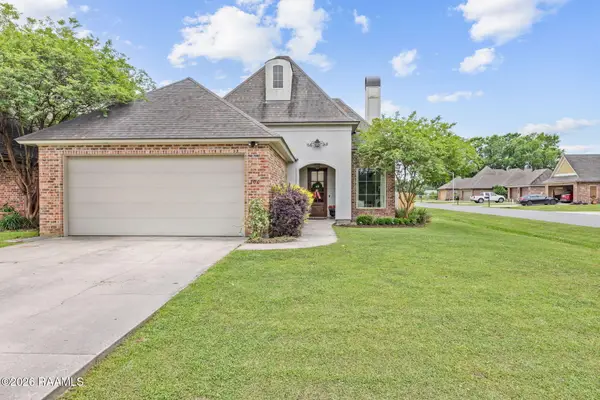 100 Tara Oak Drive, Carencro, LA 70520