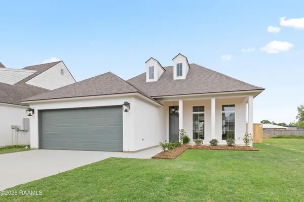 107 Harvest Creek Lane, Lafayette, LA 70508