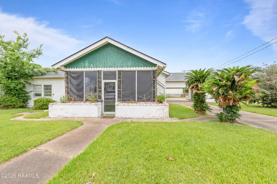 125 N Main Street, Abbeville, LA 70510 - #2