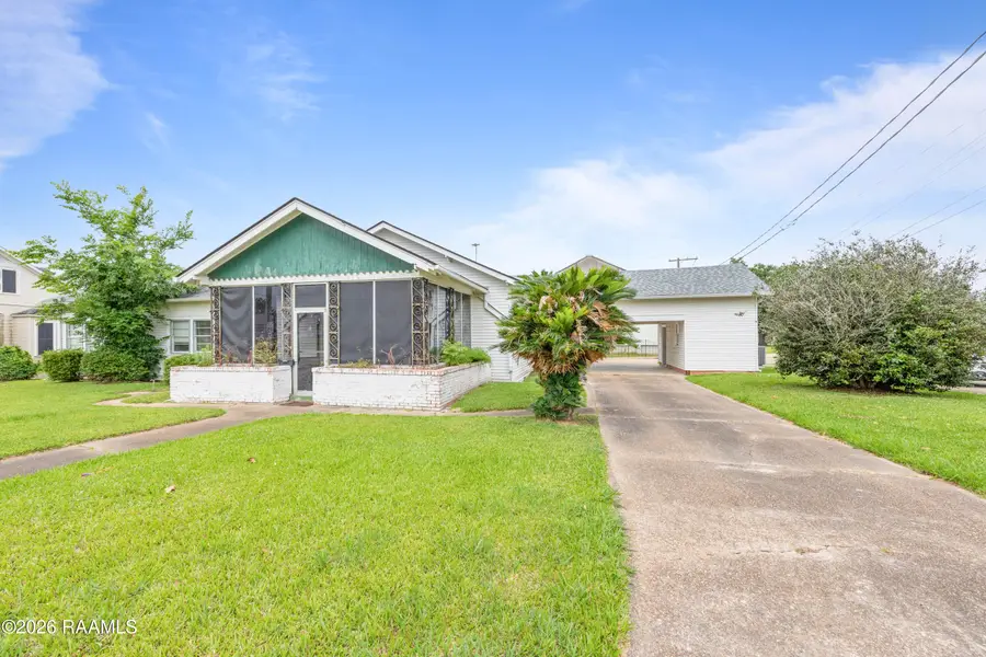 125 N Main Street, Abbeville, LA 70510 - #3