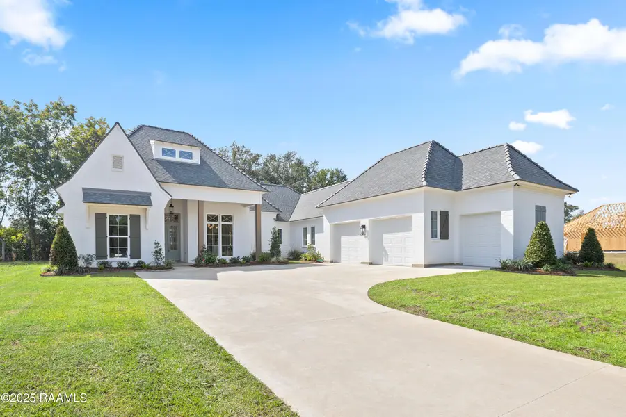 111 Leaning Oak Drive, Lafayette, LA 70508 - #3