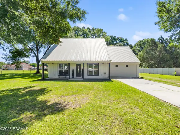 111 Peaceful Drive, Carencro, LA 70520