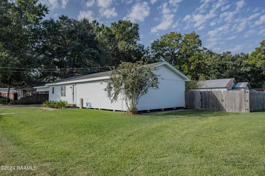 706 S Avenue O, Crowley, LA 70526 - #2