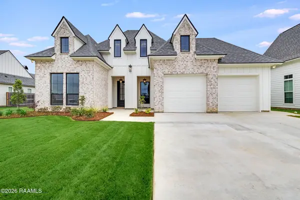 208 Buenos Aires Avenue, Youngsville, LA 70592