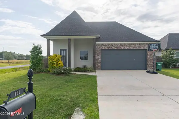 101 Fox Hill Road, Youngsville, LA 70592