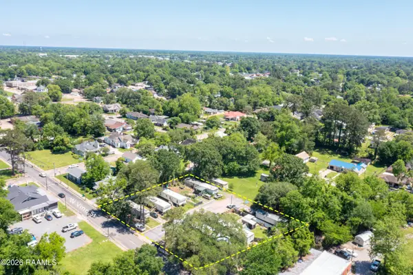 229 W Vine, Opelousas, LA 70570