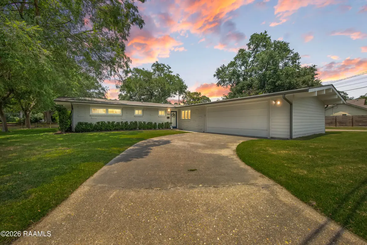 204 W Saint Louis Street, Lafayette, LA 70506 - #1