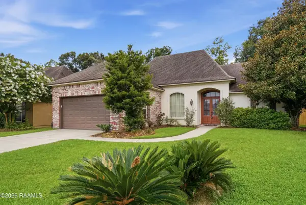 111 Dogleg Drive, Broussard, LA 70518