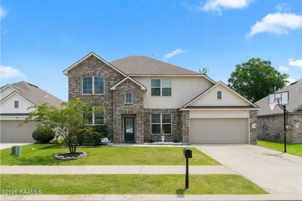 203 S Lakepointe Drive, Lafayette, LA 70506