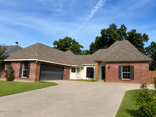 104 Woodlake Lane, Lafayette, LA 70508