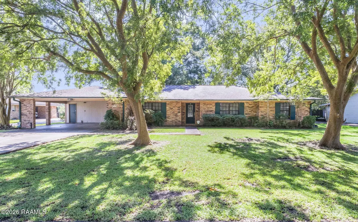 199 E Hoyt Avenue, Crowley, LA 70526 - #1