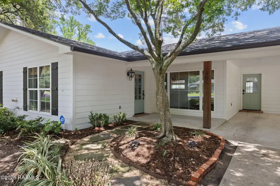 205 Live Oak Drive, Lafayette, LA 70503 - #2