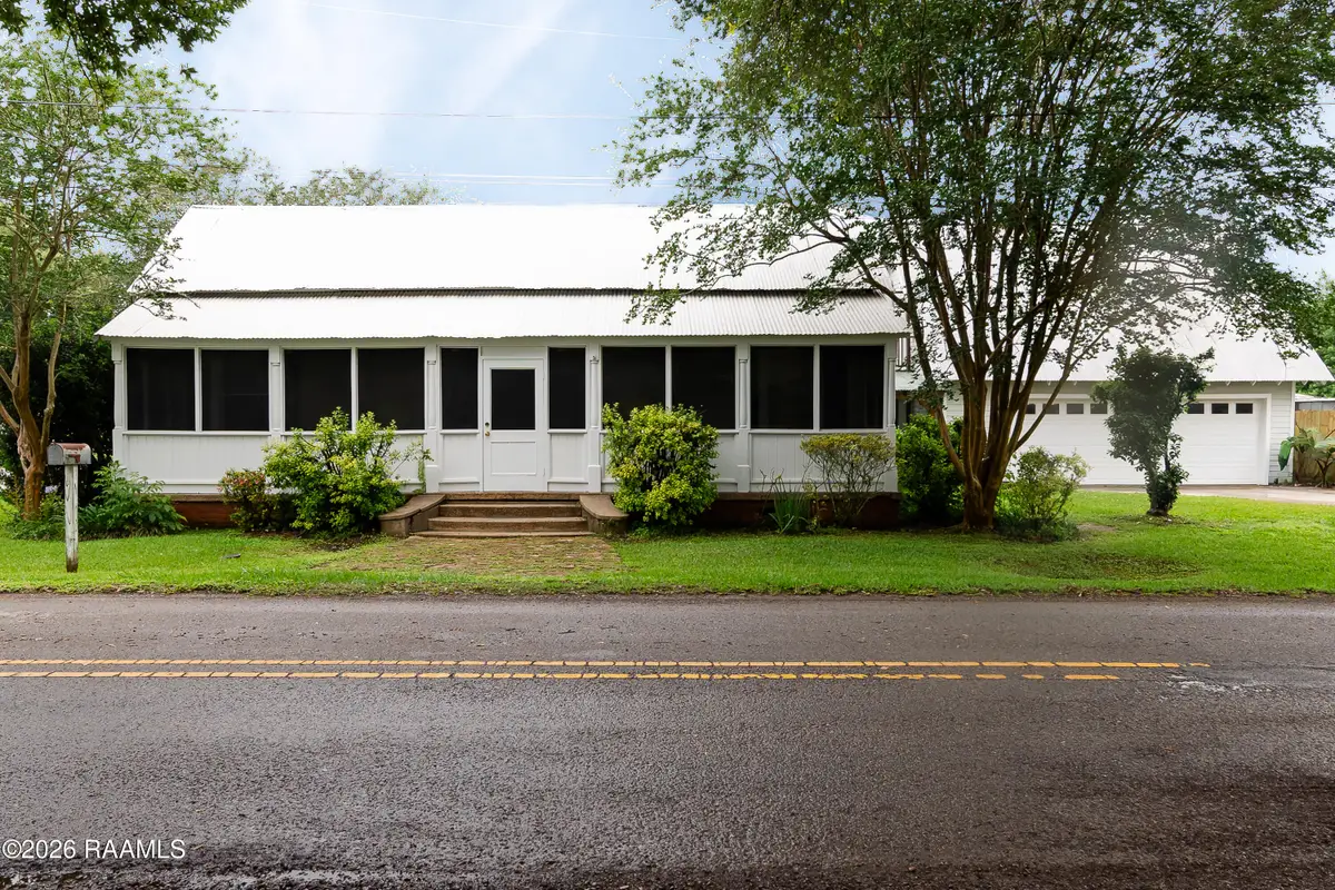 110 S Lee Avenue, Broussard, LA 70518 - #1