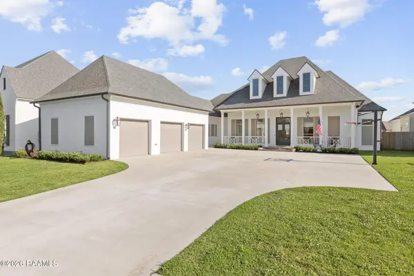 110 Rattan Way, Youngsville, LA 70592