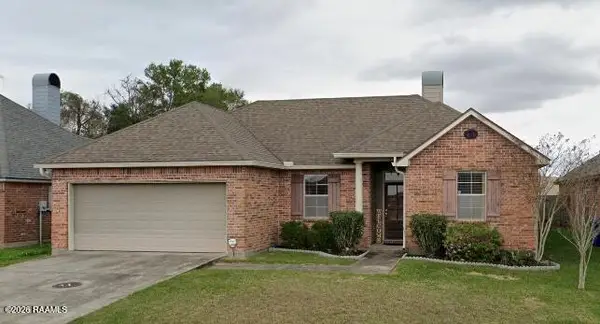114 Country Village Drive, Youngsville, LA 70592