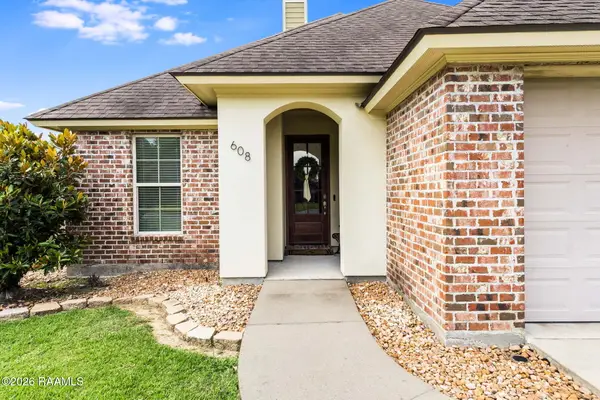 608 Braxton Drive, Youngsville, LA 70592