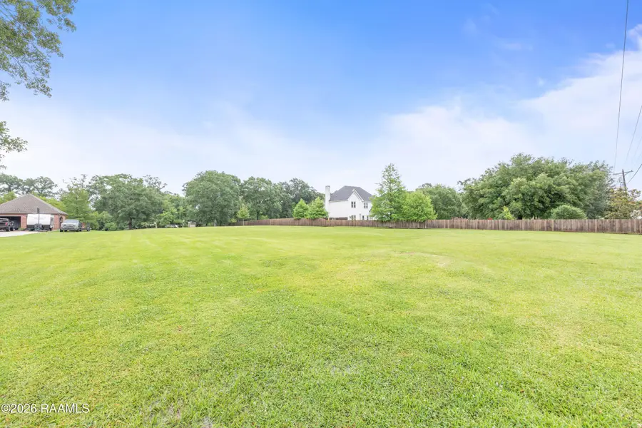2075 Main Highway, Arnaudville, LA 70512 - #2