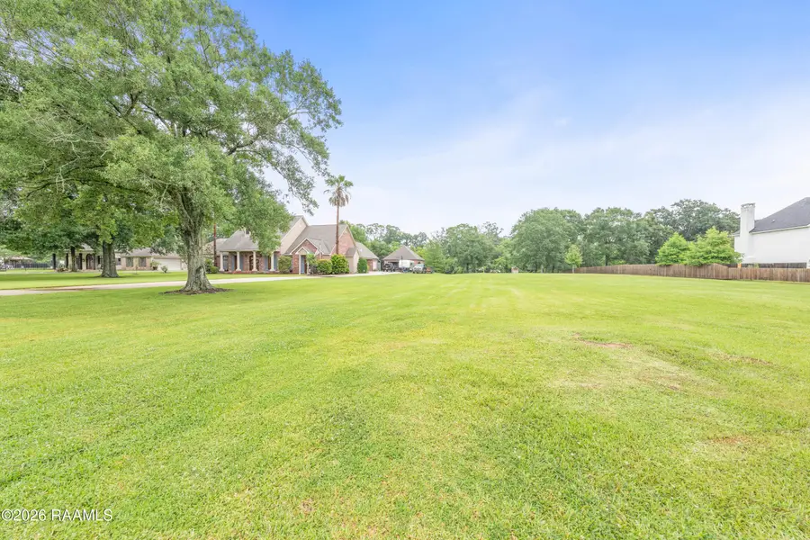 2075 Main Highway, Arnaudville, LA 70512 - #3