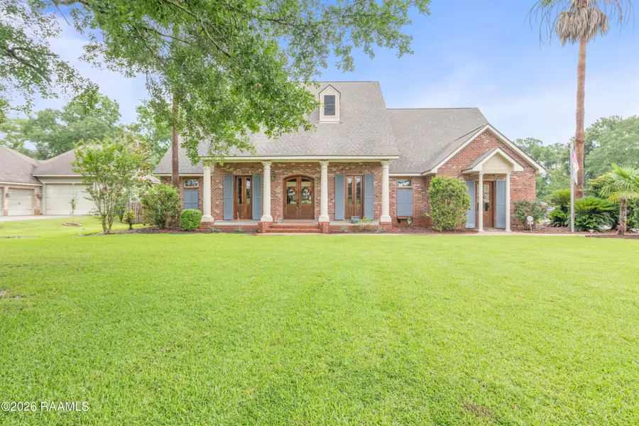 2073-2075 Main Highway, Arnaudville, LA 70512 - #2