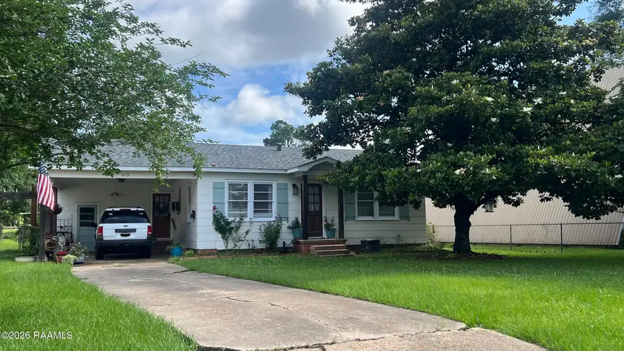 849 E Grolee Street, Opelousas, LA 70570 - #3