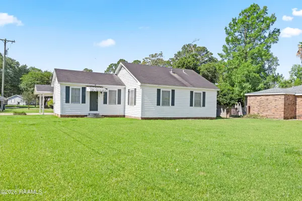 524 Loreauville Road, New Iberia, LA 70563