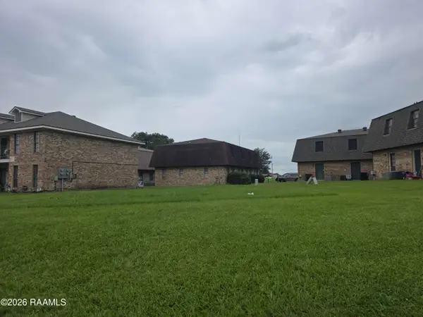 102 Cantal Drive, Lafayette, LA 70507