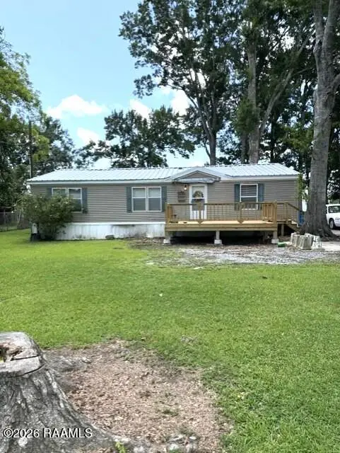 1725 Prairie Road Circle, Centerville, LA 70522