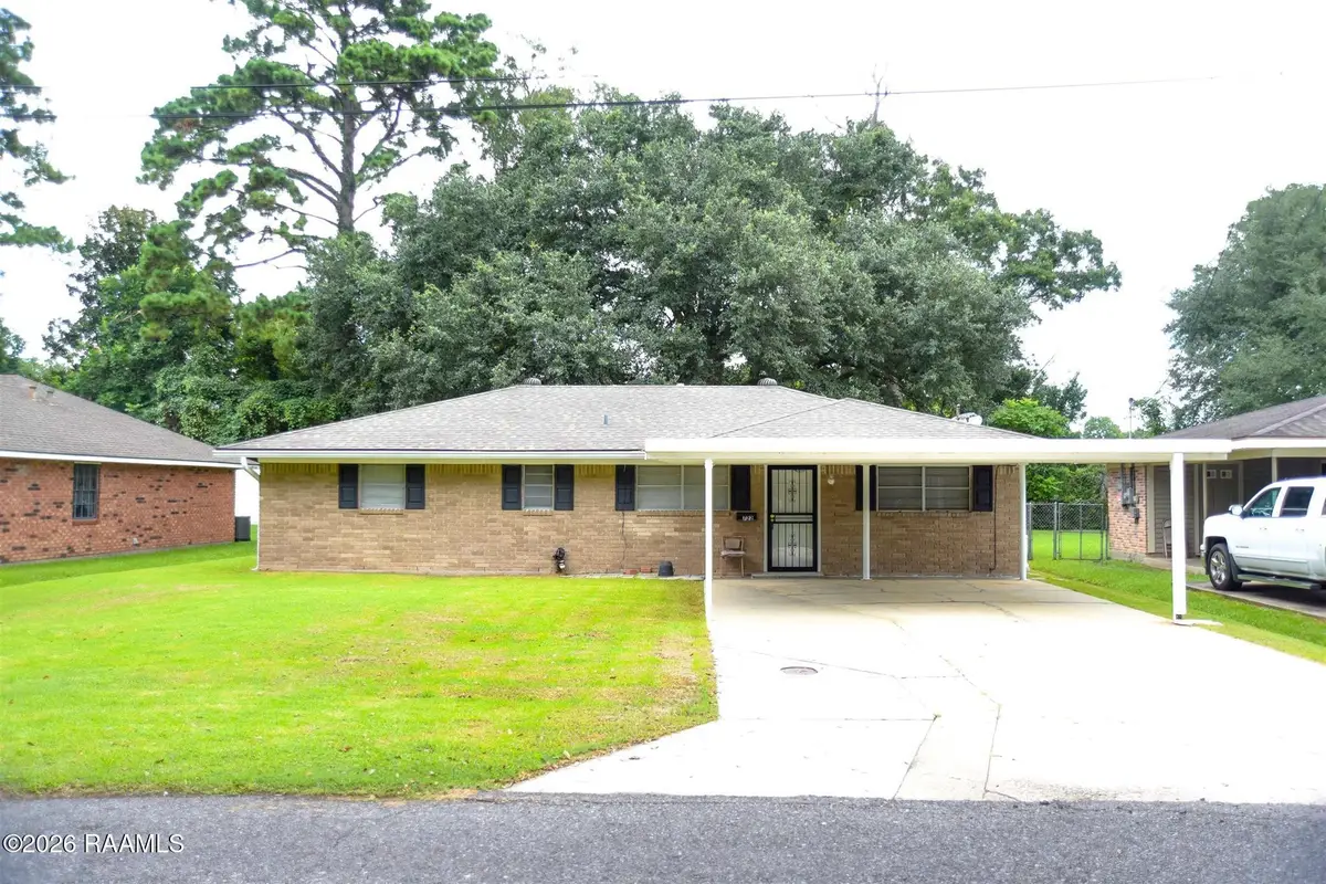 722 E Division Street, Jennings, LA 70546 - #1